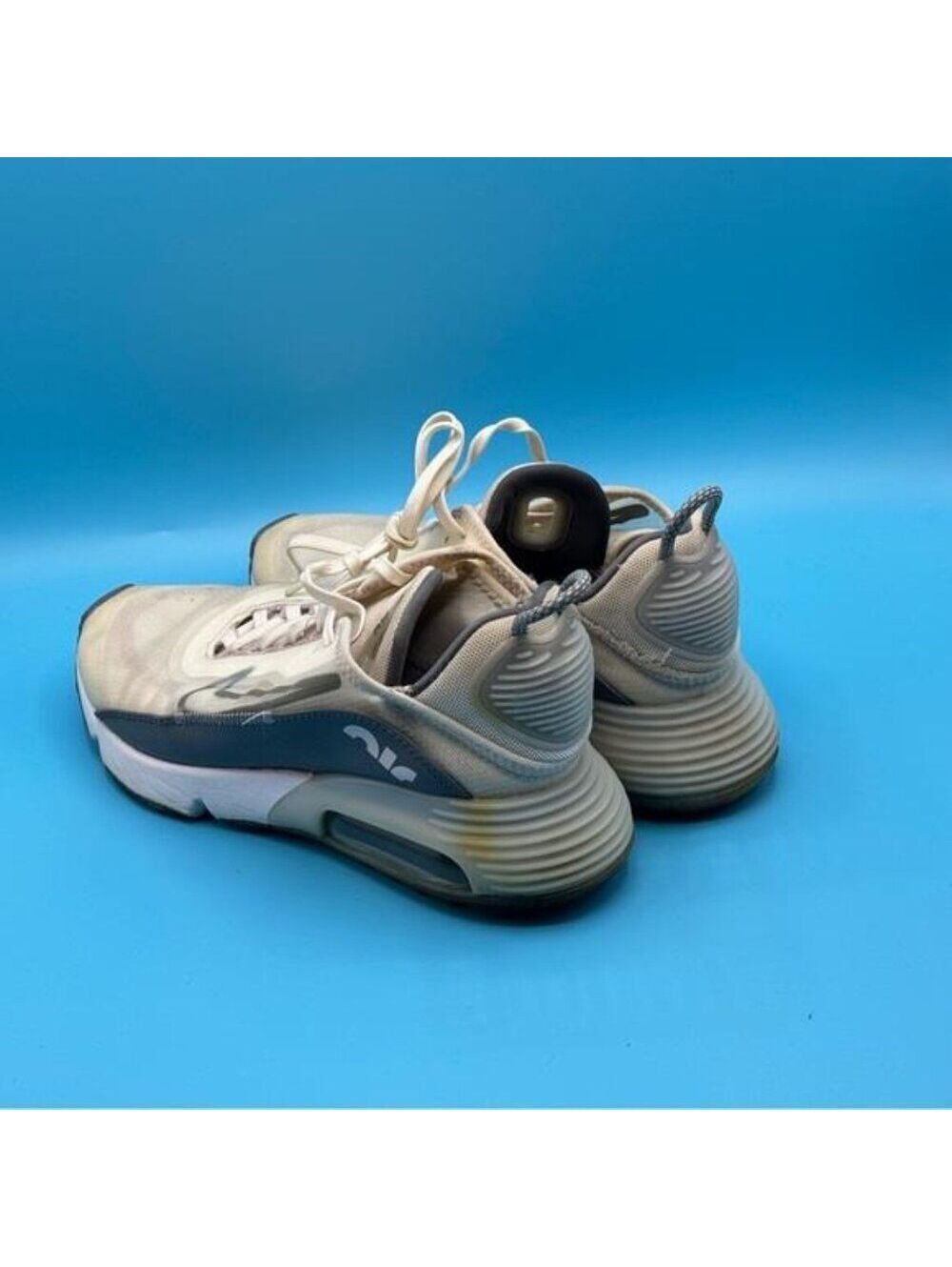 Nike Air Max 2090 Sneakers - Cream and Gray - Picture 2 of 4